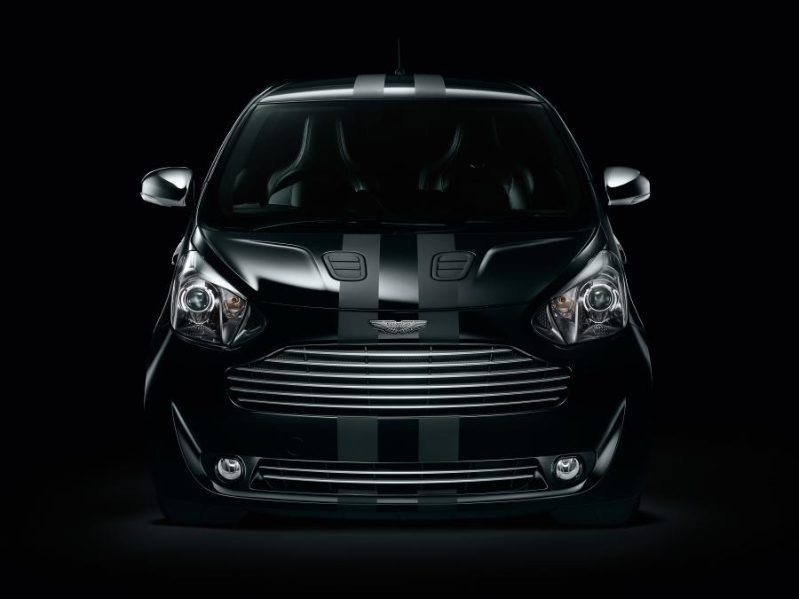  Aston Martin Cygnet Launch Edition Black 2011 года  (UK) (фото 2 из 8)